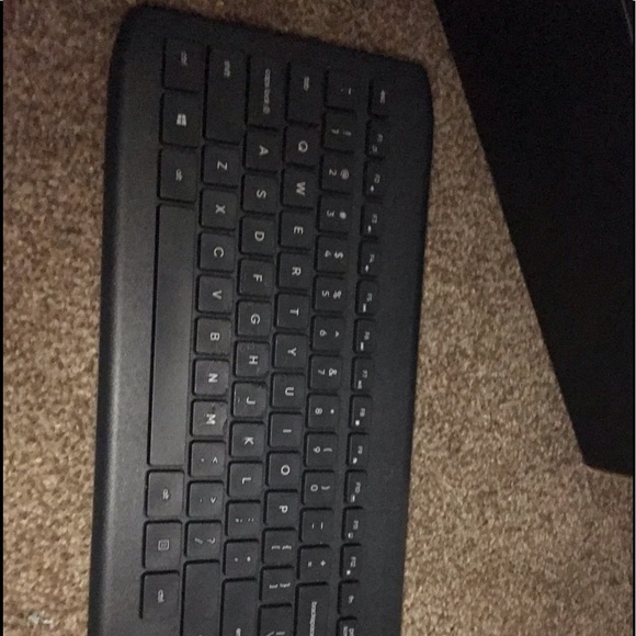 PS4 controllers - Picture 4 of 5